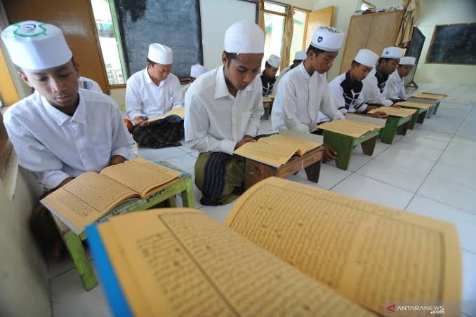 Kemenag Buka Program Bantuan Pesantren dan Pendidikan Islam&nbsp;2024